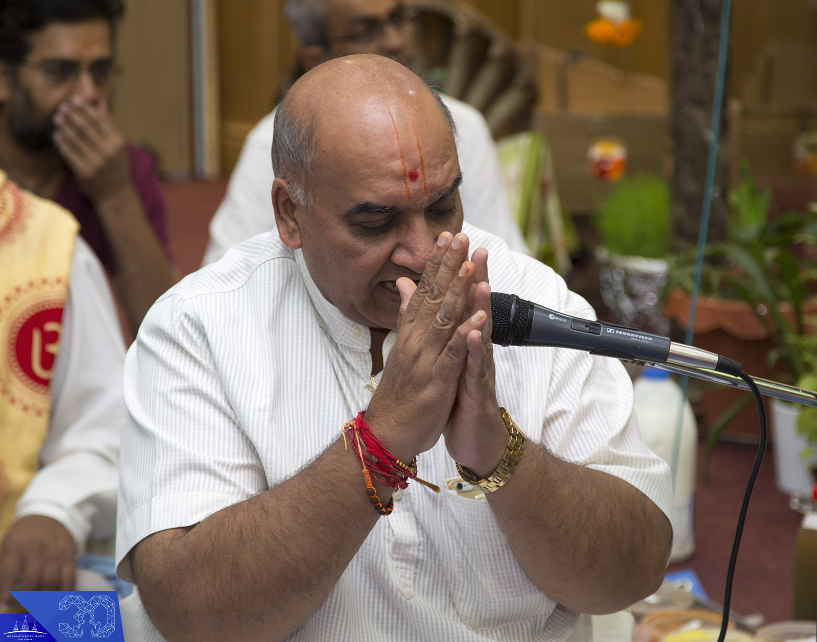 3b copy - ©1987-2017 SKS Swaminarayan Temple East London